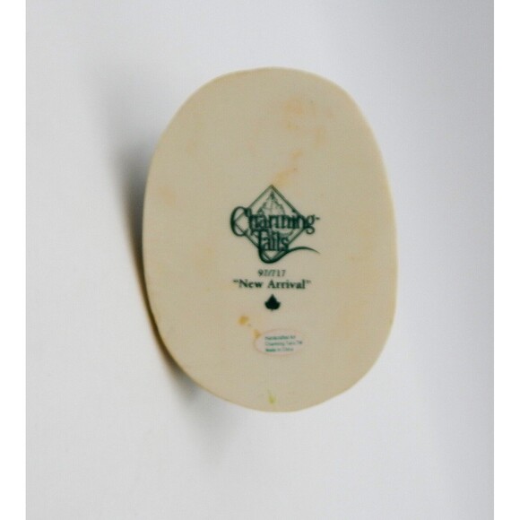 Charming Tails "New Arrival" 97/717 Fitz & Floyd Mice Figurine Baby in Mailbox - Picture 7 of 8